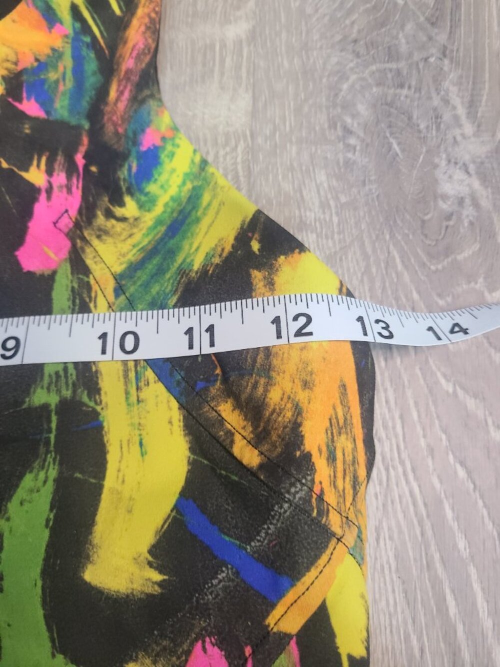 Lululemon Invigorate Training Tank Top Undertone Black Multi - Size 4 - Picture 3 of 5
